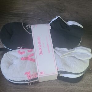 Juicy Couture 8 PairsBlack and White Sport Socks